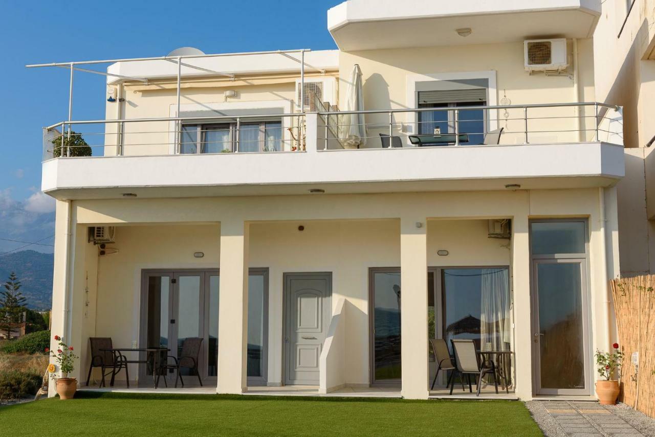 Coral Sea Apartment Kokkinos Pirgos Buitenkant foto